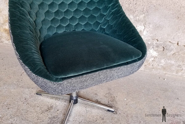 Fauteuil_tissus_vert_gris_texture_volume_pieds_metal_sur_mesure_vintage_unique_original_gentlemen_designers_strasbourg_paris_alsace_handschuheim_bas-rhin_france-(2)