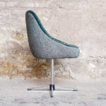 Fauteuil_tissus_vert_gris_texture_volume_pieds_metal_sur_mesure_vintage_unique_original_gentlemen_designers_strasbourg_paris_alsace_handschuheim_bas-rhin_france-(2)