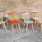 lot_8_chaises_multicolor_chene_bleu_rouge_jaune_gris_rose_barreaux_sur_mesure_vintage_gentlemen_designers_strasbourg_paris_alsace_handschuheim_bas-rhin_france (14)