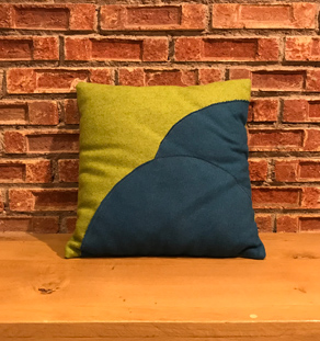 COUSSIN / CARRÉ / MOTIFS / 34X34X10 / COU-CAR-006