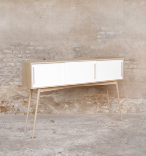 Console enfilade haute avec 3 portes coulissantes