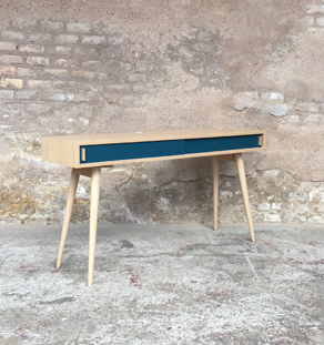 Bureau en chêne avec 2 portes coulissantes bleues