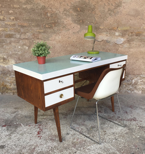 Bureau vintage année 60, pieds compas, plateau formica vert