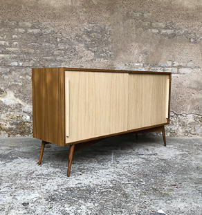 Enfilade buffet en teck et portes coulissantes en chêne