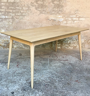 Table à manger en chêne pour 6 personnes