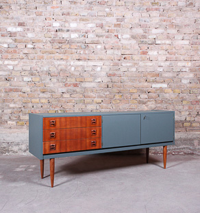 Enfilade scandinave vintage en teck restaurée et relookée, circa 1960