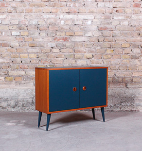 Meuble d'appoint scandinave, 2 portes, teck relookée hague blue