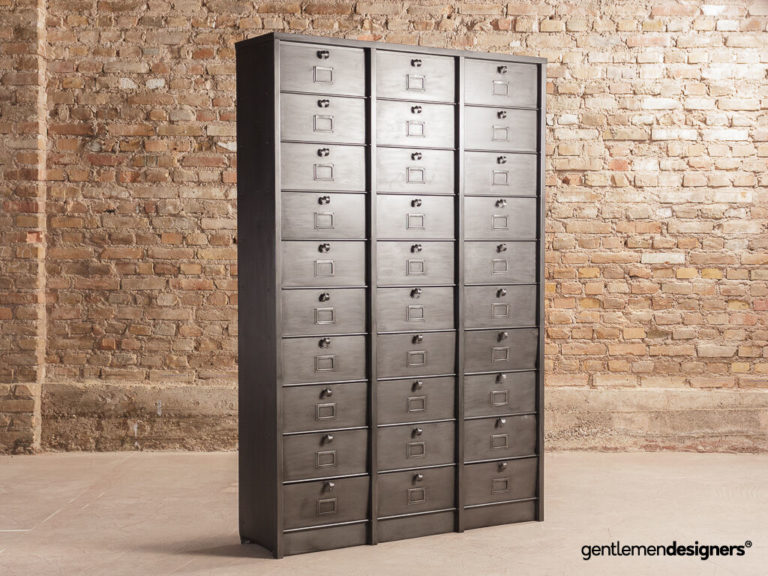 Armoire industrielle métallique à casiers GENTLEMEN DESIGNERS