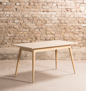 table à manger minimaliste